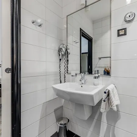 Tango Luxury 4* Спліт