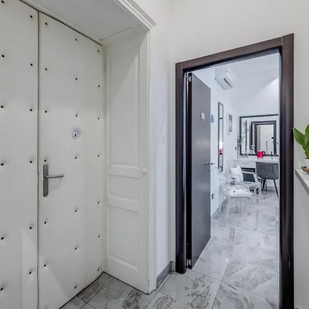 Tango Luxury Affittacamere 4*